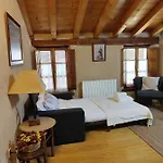 Casa Pinines