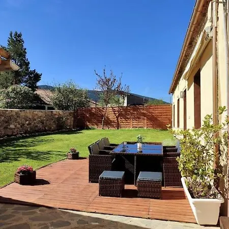 Casa Pinines